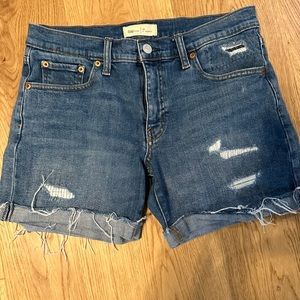 Gap jean shorts size 28